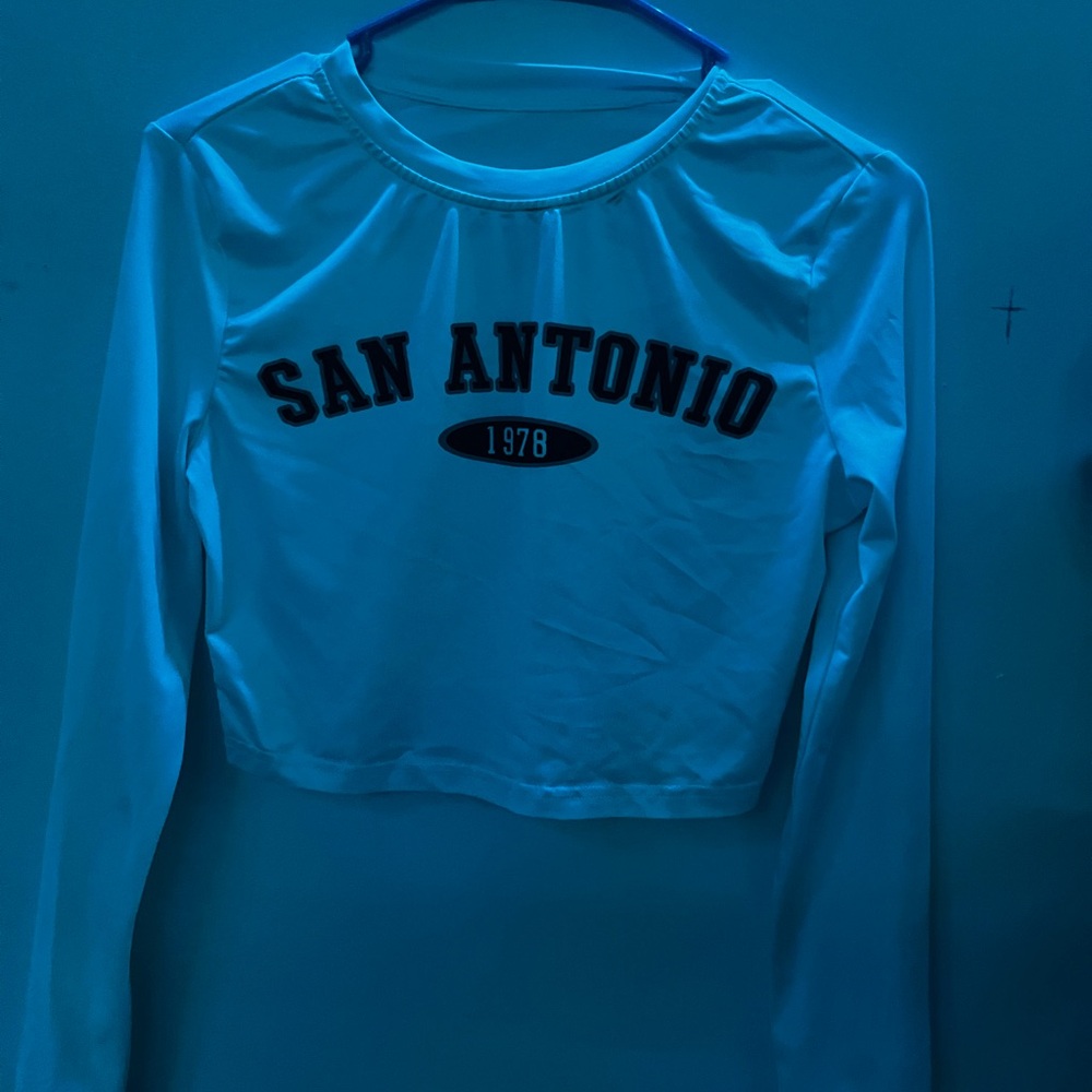 Long sleeve white SHEIN top